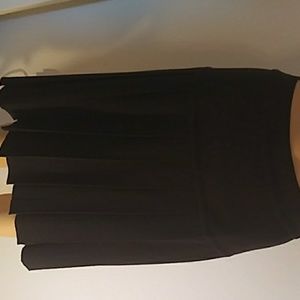 Skirt pleated